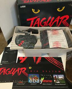 Atari JAGUAR SYSTEM CONSOLE (NTSC) J8001 NEW withEXTRA Controller/Cannon Fodder