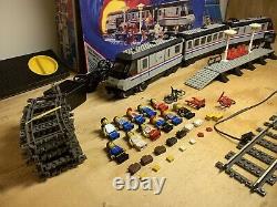 Lego 4558 Metroliner 9v Train 100% Complete, Works Perfectly + Controller