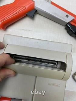 NES 101 Nintendo TOPLOADER Console System Bundle Super Mario 1 2 Max Controller