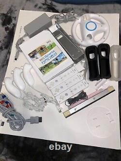 Nintendo Wii White Console with accessories and game Wii RVL-001
